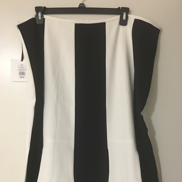 Victoria Beckham for Target Scallop Midi Skirt - Picture 5 of 8